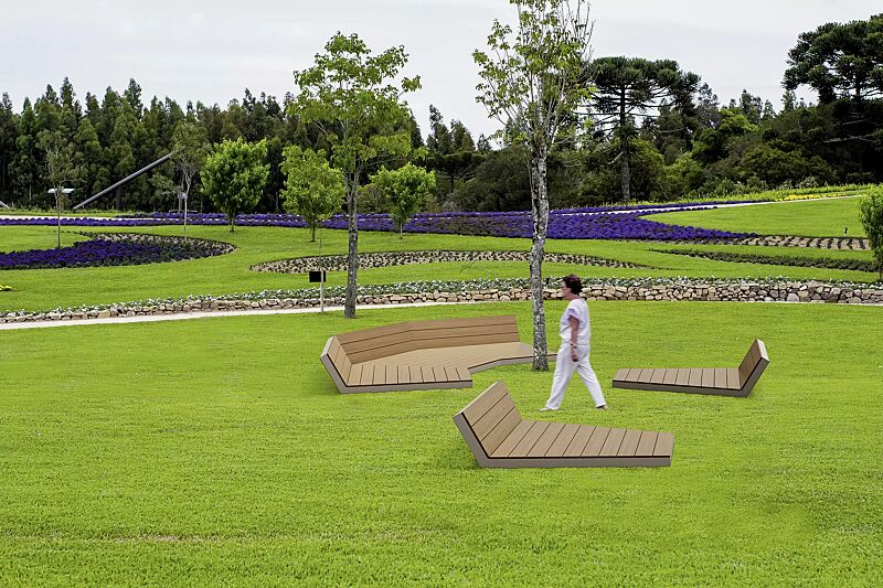 liegebank-slice---modular-erweiterbar__shoKAT0071885 Liegebänke SLICE bestehend Einzelelementen und aus 3 Einzelelementen, modular erweiterbar, Stahlteile in corten, ähnlich RAL 8007 rehbraun (strukturiert)