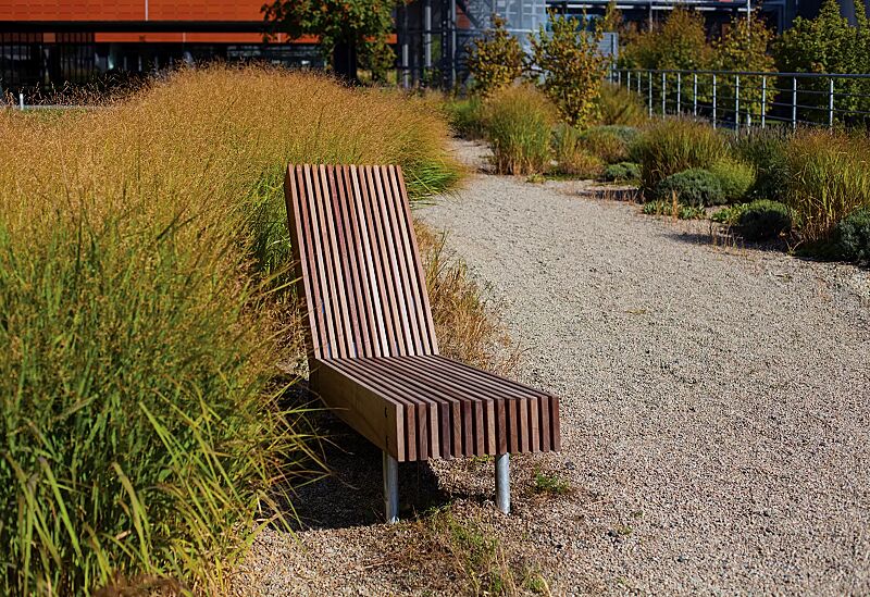 liegebank-woody__shoKAT0065164 Liegebank WOODY mit Jatobaholzbelattung