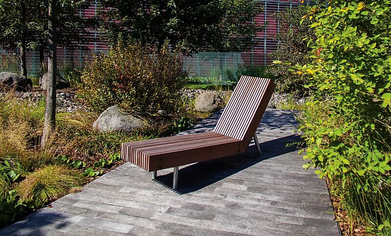 Liegebank WOODY mit Jatobaholzbelattung