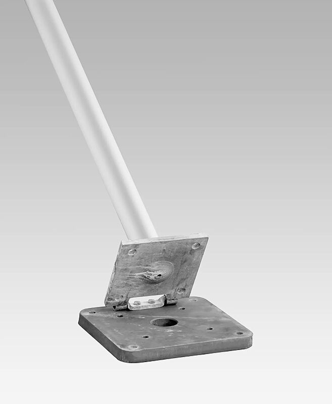 mast-kipphalterung-tower__shoKAT0020941 Mast-Kipphalterung, gekippt