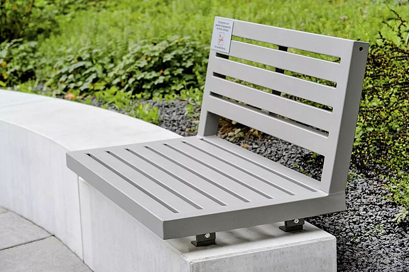 mauerauflage-liguria__shoKAT0038662 Mauerauflage LIGURIA mit Rückenlehne, Breite 900 mm, Stahlteile in RAL 9007 graualuminium