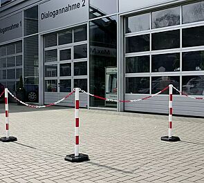 Mobiles Kettenständer-Set MORGAT, in rot-weiß