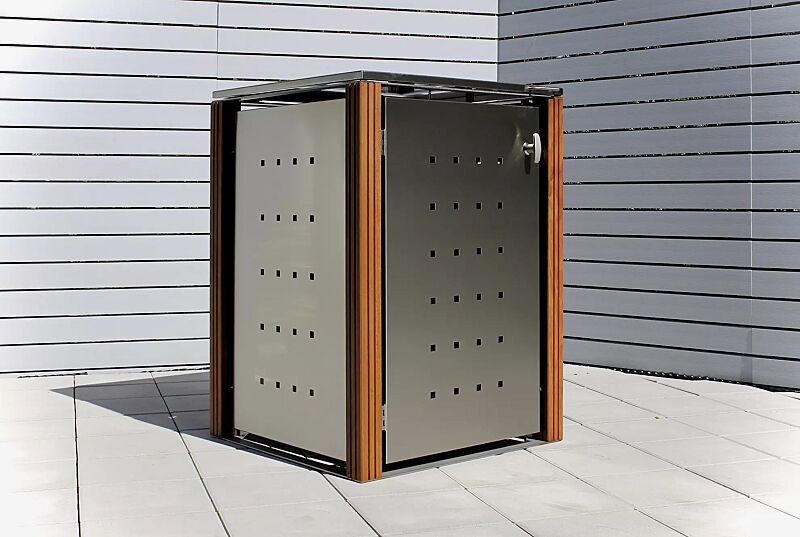 muellbehaelterschrank-garland__shoKAT0060519 Müllbehälter-Einzelschrank GARLAND mit Flachdach, Türen, Dach, Rück- / Seitenwandelemente aus Edelstahl, Pfosten in Bangkiraiholz