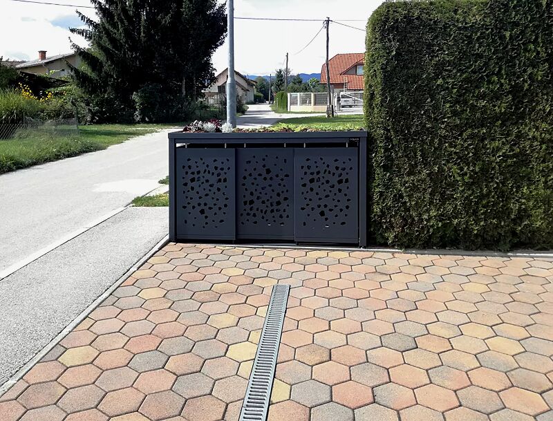 muellbehaelterschrank-styleout-tomo__shoKAT0052510 Müllbehälter-Dreifachschrank STYLEOUT® TOMO mit Pflanzdach, Aluminiumkonstruktion in RAL 7016 anthrazitgrau