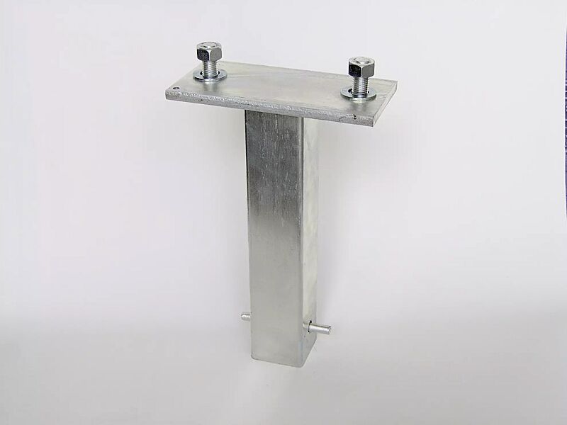 parkbuegel-arona__shoKAT0006699 Bodenanker zum Einbetonieren