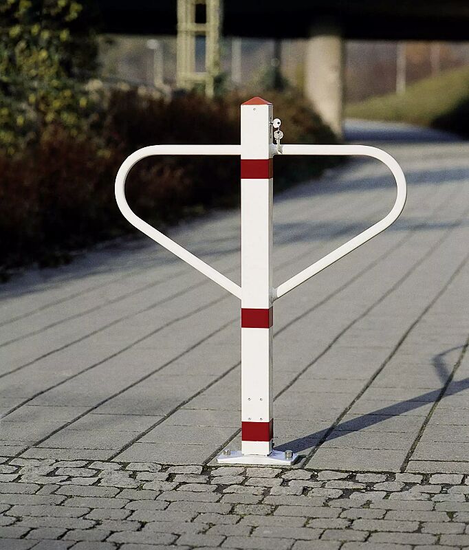 Parkbügel BARCELONA abschließbar, kippbar auf Bodenplatte