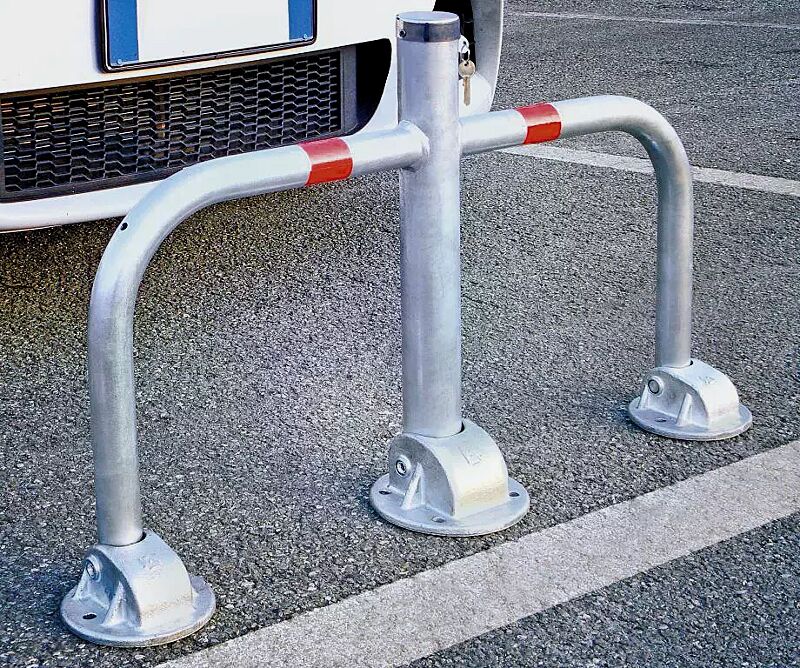 parkbuegel-ostara__shoKAT0058469 Parkbügel OSTARA zum Aufdübeln, ohne Bodenplatte, mittels Profilzylinderschloss, feuerverzinkt