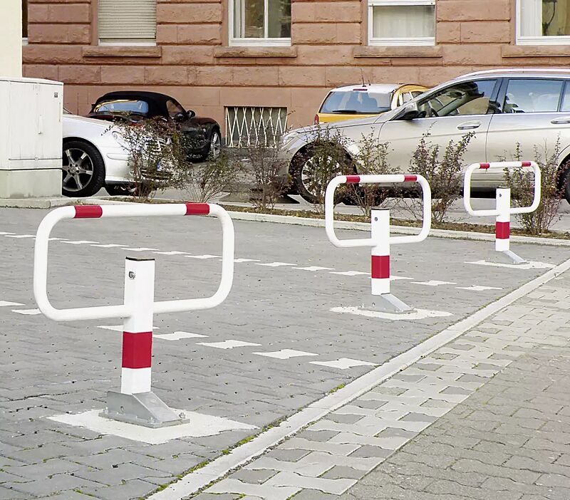 Parkbügel SERRES zum Einbetonieren, mit Reflexstreifen, weiß lackiert