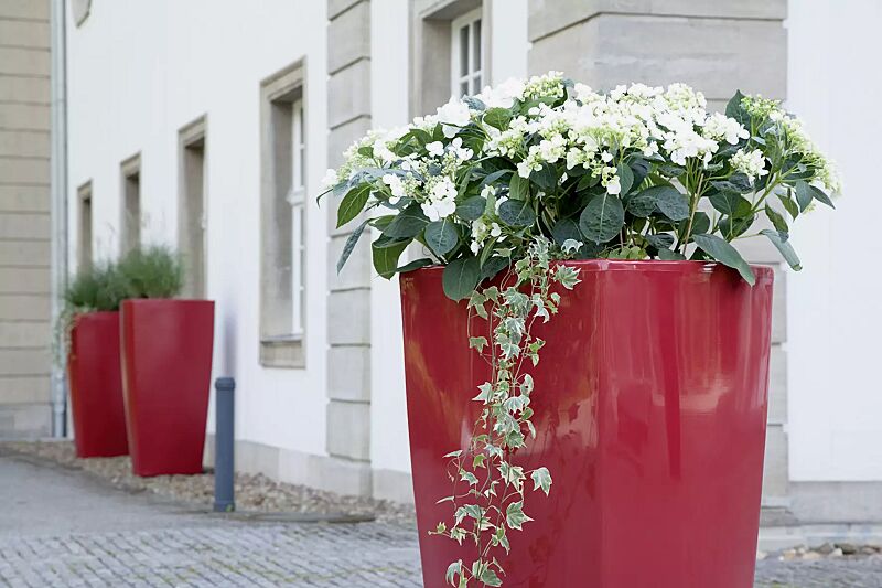 pflanzbehaelter-bali__shoKAT0028867 Pflanzbehälter BALI, Höhe 1300 mm, in rubinrot ähnlich RAL 3003