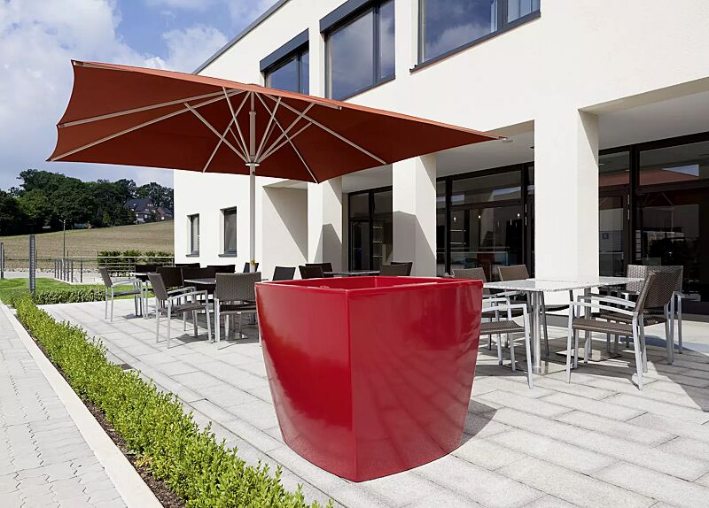 pflanzbehaelter-delhi__shoKAT0033248 Pflanzbehälter DELHI in rubinrot ähnlich RAL 3003