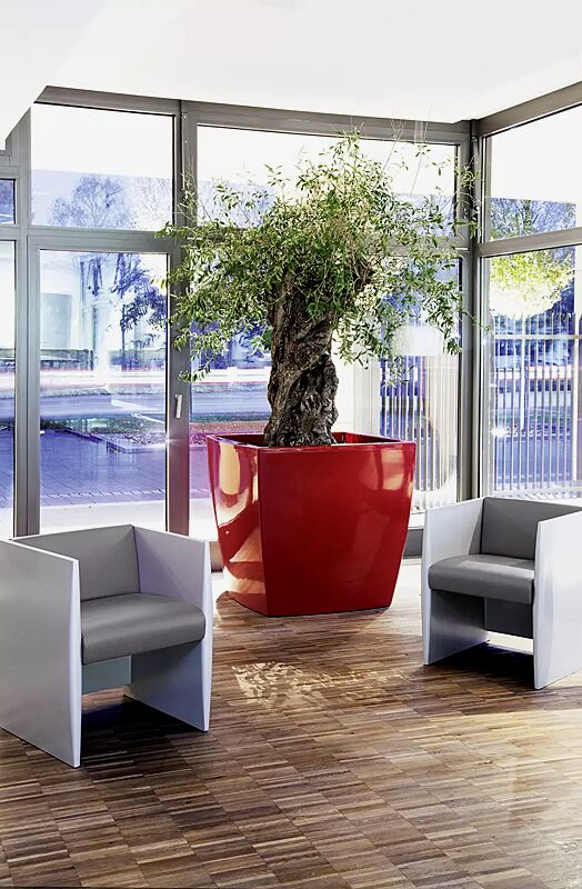 pflanzbehaelter-delhi__shoKAT0036037 Pflanzbehälter DELHI in rubinrot ähnlich RAL 3003