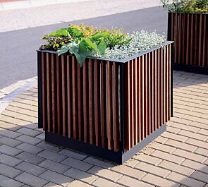 Pflanzbehälter FLORIUM, quadratisch, mit Jatobaholzbelattung, Stahlteile in RAL 7016 anthrazitgrau