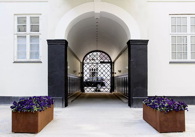 pflanzbehaelter-linn__shoKAT0073582 Pflanzbehälter LINN, rechteckig, aus Cortenstahl