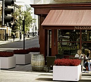 Pflanzbehälter LOUNGE rechteckig, aus Beton, in Granitoptik weiß