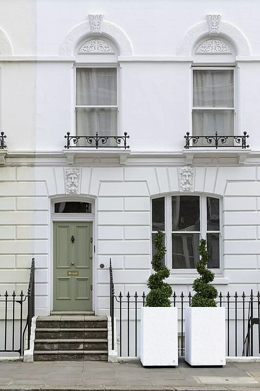 Pflanzbehälter LOUNGE quadratisch, aus Beton, in Granitoptik weiß