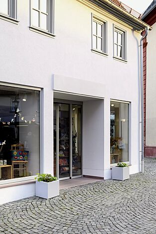 Pflanzbehälter MALOUT NEW, quadratisch, 35 Liter, Höhe 400 mm, Stahlteile in RAL 9006 weißaluminium