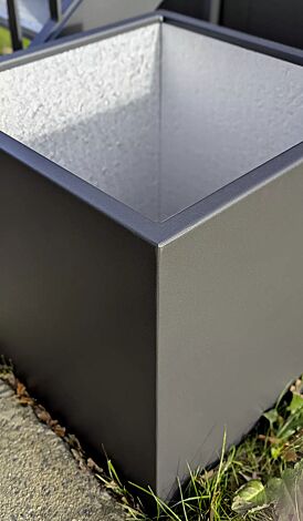 Pflanzbehälter MALOUT NEW, quadratisch, 248 Liter, Höhe 700 mm, Stahlteile in DB 703 eisenglimmer