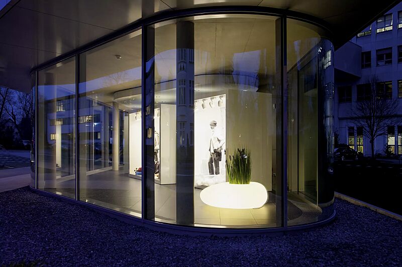 pflanzbehaelter-malur__shoKAT0042261 Pflanzbehälter MALUR-LIGHT, Höhe 500 mm, transluzent beleuchtet