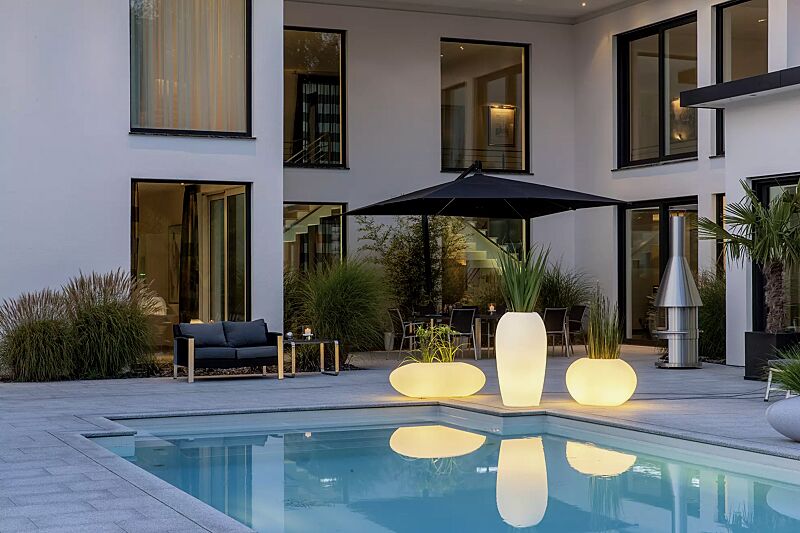 pflanzbehaelter-malur__shoKAT0042536 Pflanzbehälter MALUR-LIGHT, transluzent beleuchtet