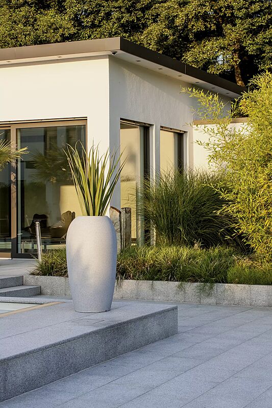 pflanzbehaelter-malur__shoKAT0042538 Pflanzbehälter MALUR, Höhe 1000 mm, in granit hell