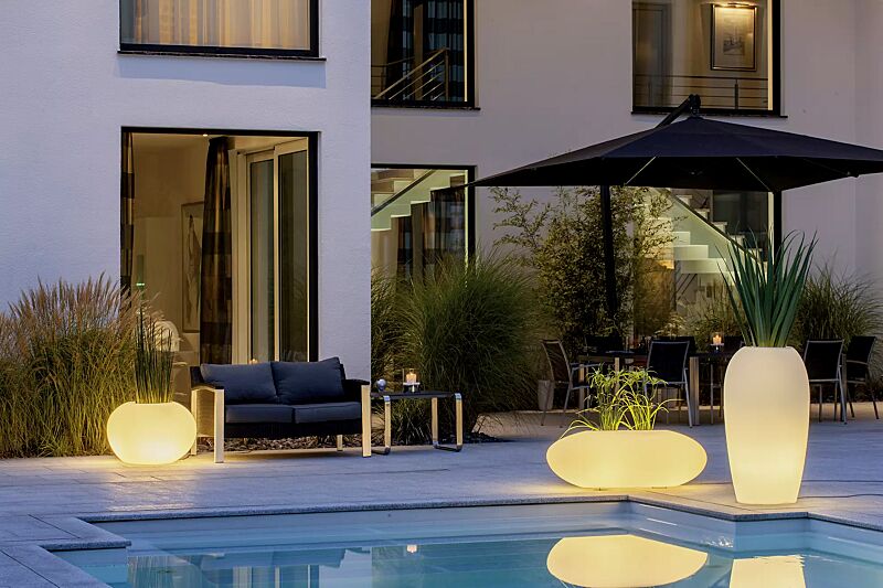 pflanzbehaelter-malur__shoKAT0042546 Pflanzbehälter MALUR-LIGHT, transluzent beleuchtet