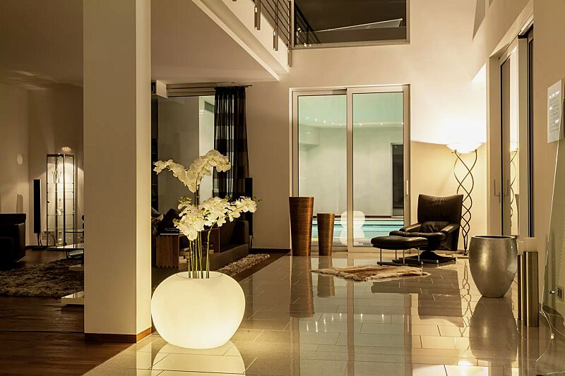 pflanzbehaelter-malur__shoKAT0042547 Pflanzbehälter MALUR-LIGHT, Höhe 490 mm, transluzent beleuchtet