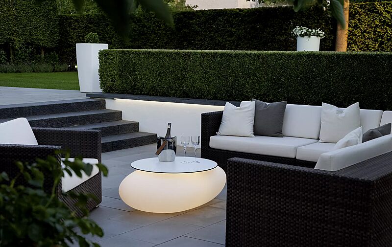 pflanzbehaelter-malur__shoKAT0058619 Pflanzbehälter MALUR-LIGHT, Höhe 390 mm, transluzent beleuchtet, mit aufgesetzter Tischplatte auf Anfrage