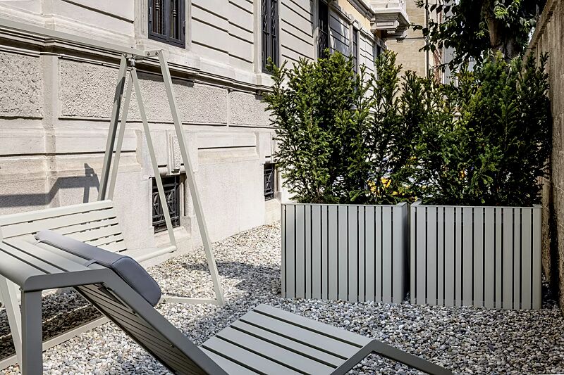 pflanzbehaelter-mantua__shoKAT0071851 Pflanzbehälter MANTUA, 210 Liter, in RAL 7032 kieselgrau