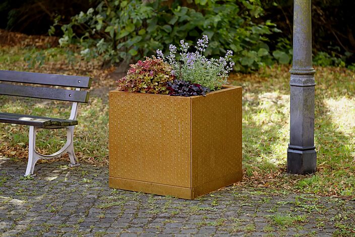Pflanzbehälter TILLEY, quadratisch, aus Cortenstahl