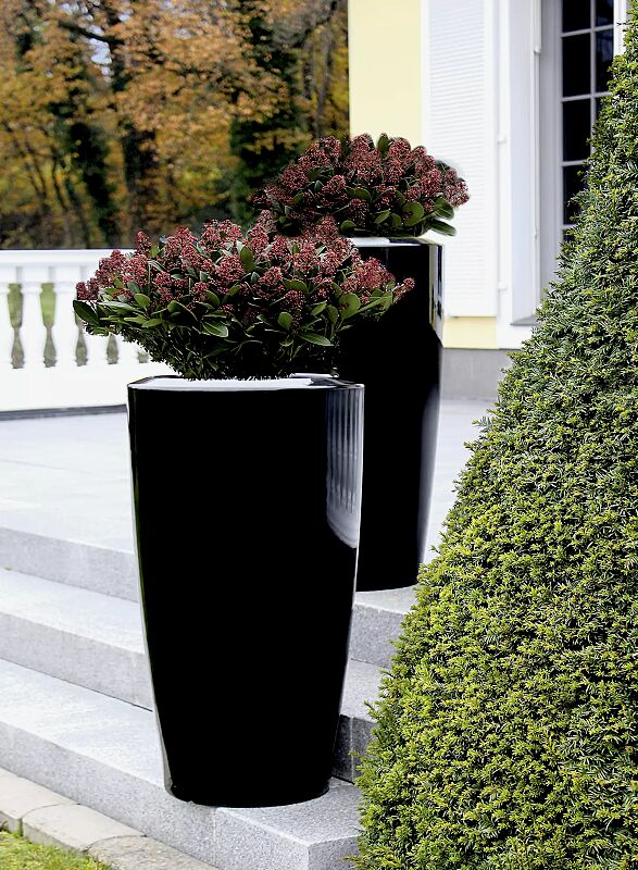 Pflanzbehälter UNA, Höhe 900 mm, in schwarz ähnlich RAL 9004