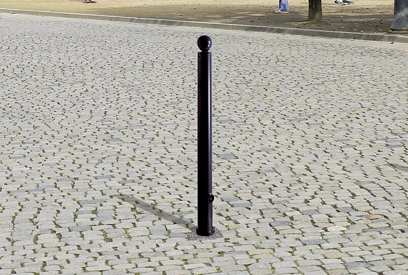 Poller KUGEL Ausführung 1, herausnehmbar aus Bodenhülse, mit Dreikantschloss, in RAL 7021 schwarzgrau