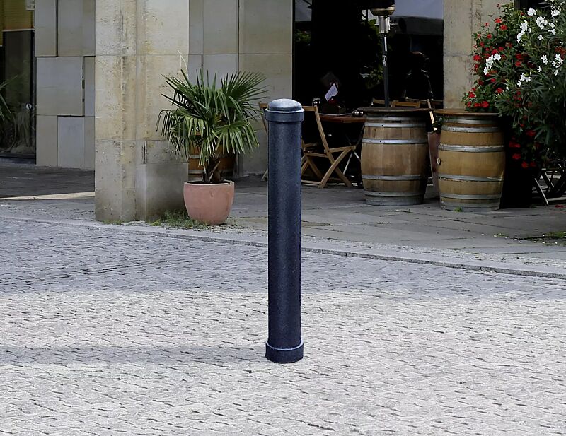 Poller STILO zum Einbetonieren in RAL 7016 anthrazitgrau