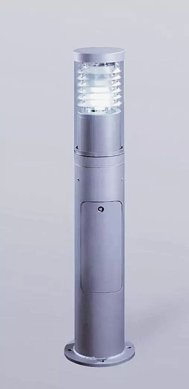 pollerleuchte-klara__shoKAT0009153 Pollerleuchte KLARA mit Masttür inkl. Kabelübergangskasten. Lichtaustritt umlaufend