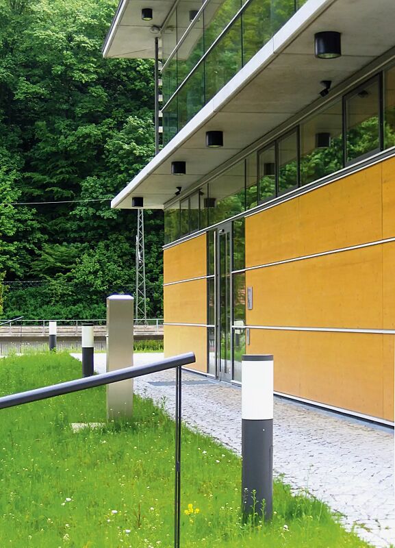 pollerleuchte-klara__shoKAT0014790 Pollerleuchte KLARA, mit Abdeckung Plexiglas opal, umlaufend