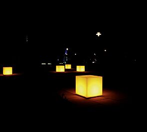 Pollerleuchte MENEN in Folienfarbe gelborange