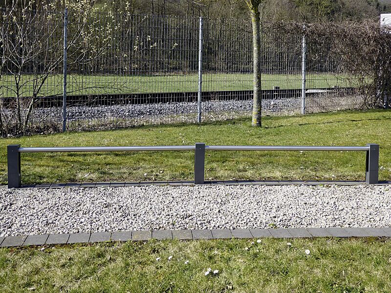 rabattengelaender-barr__shoKAT0068693 Rabattengeländer BARR mit Flachkopf