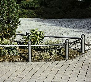 Rabattengeländer mit Poller STIL und Verbindungsrohren, in DB 703 eisenglimmer