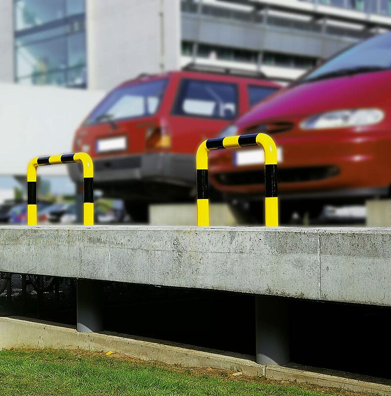 rammschutzbuegel-kitee__shoKAT0004865 Rammschutzbügel KITEE, feuerverzinkt und gelb kunststoffbeschichtet mit schwarzen Signalstreifen