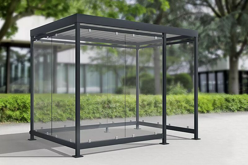 raucherunterstand-bootis__shoKAT0060966 Raucherunterstand BOOTIS, Dachbreite x Dachtiefe 3180 mm x 2165 mm, mit Rück- und Seitenwände sowie 2 Windschutzwänden links (auftragsbezogene Anpassung), mit Beleuchtung, Stahlkonstruktion in RAL 7016 anthrazitgrau