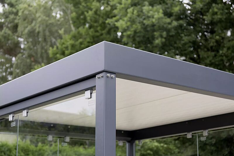 raucherunterstand-fumo__shoKAT0055436 Detail: Stützenverbindung mittel Edelstahlschrauben