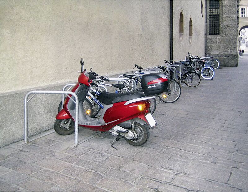 Reihenanlehnbügel SPRINGS