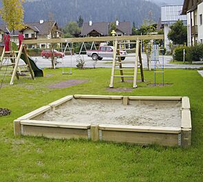 <div id="container" class="container">Sandkasten SANDMANN, L x B x H: 3000 x 3000 x 300 mm</div>