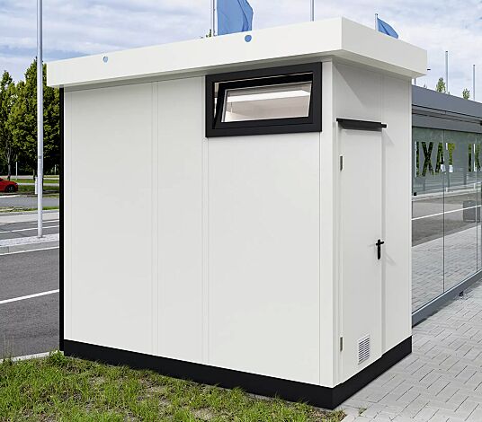 Sanitäranlage LEPORIS zur Nutzung als Fahrertoilette, Dachbreite x Dachtiefe 1955 mm x 2655 mm, Stahlkonstruktion in RAL 9006 weissaluminium