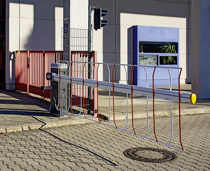 schrankenanlage-busset__shoKAT0069780 Schrankenanlage BUSSET mit Hängegittermodul