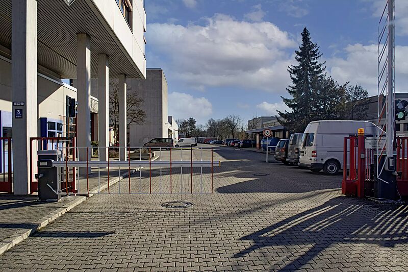 schrankenanlage-busset__shoKAT0069781 Schrankenanlage BUSSET mit Hängegittermodul