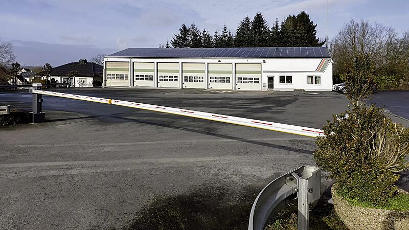 schrankenanlage-busset__shoKAT0069785 Schrankenanlage BUSSET mit Hängegittermodul