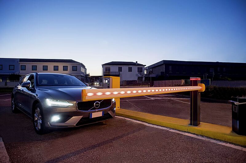 schrankenanlage-monnes__shoKAT0061301 Schrankenanlage MONNES für hohe Nutzung