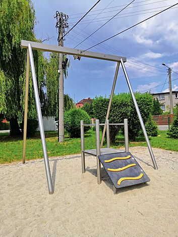 <div id="container" class="container">Seilbahn ANTONIA</div>