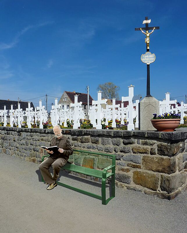 seniorenbank-ethos__shoKAT0043545 Seniorenbank ETHOS in RAL 6005 moosgrün