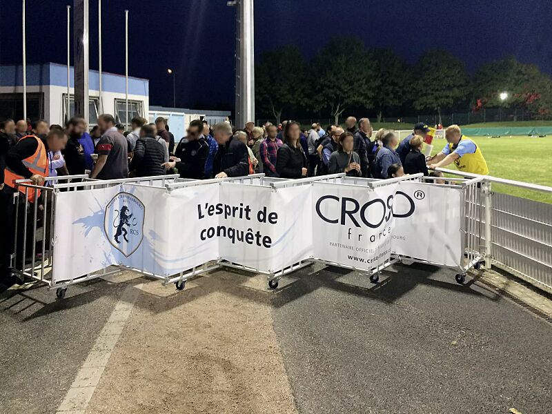 sicherheitsabsperrung-sierro__shoKAT0058097 Sicherheitsabsperrung SIERRO, Werbebanner (auf Anfrage)